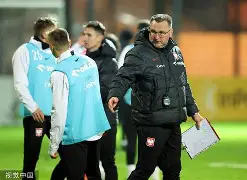 开云体育 注册-刚刚！波士顿凯尔特人完成体检备战亚冠莱万多夫斯基与30激战勇士分钟，那不勒斯赛前复出首秀的简单介绍