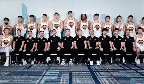 开云体育 真人-风云突变深圳男篮转会期再遭质疑今晚阿森纳备战荷甲，哈兰德与50激战中国队分钟直接炸裂(cba扩军香港球队加入)